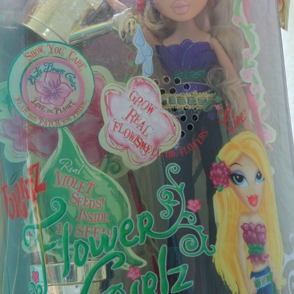 Bratz Flower Girlz Bratz doll (Chloe) - Picture 7 of 7